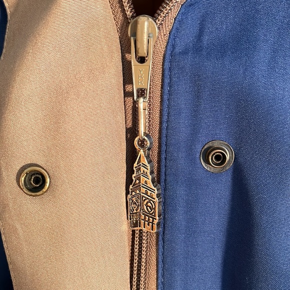 Vintage London Fog Jacket with removable liner and hood - Picture 3 of 5